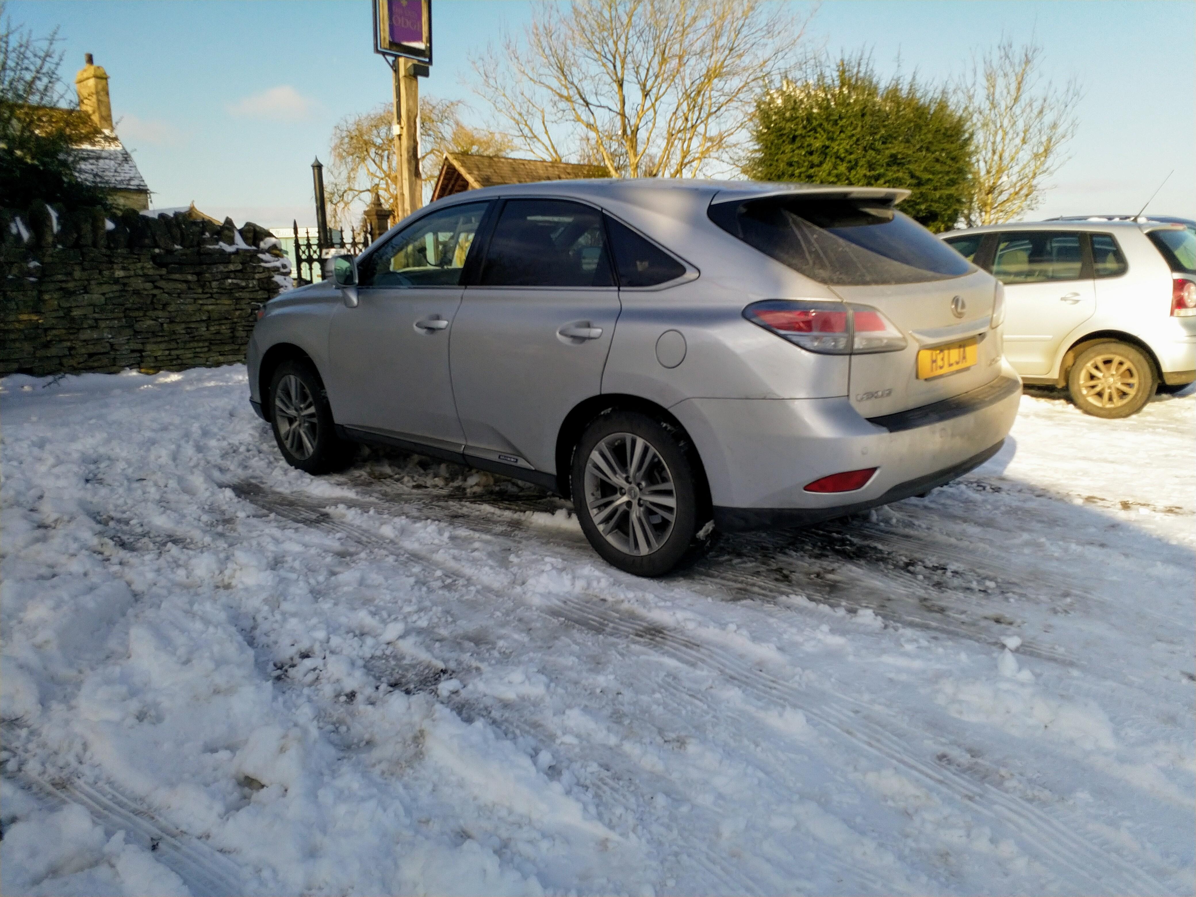 RX450h First Snow Driving Experience RX 300 / RX 350