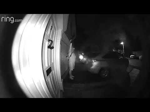 More information about "Video: Gone in 60 secs , Car thief steals Lexus rx 450h UK CCTV. Keyless Car Theft"