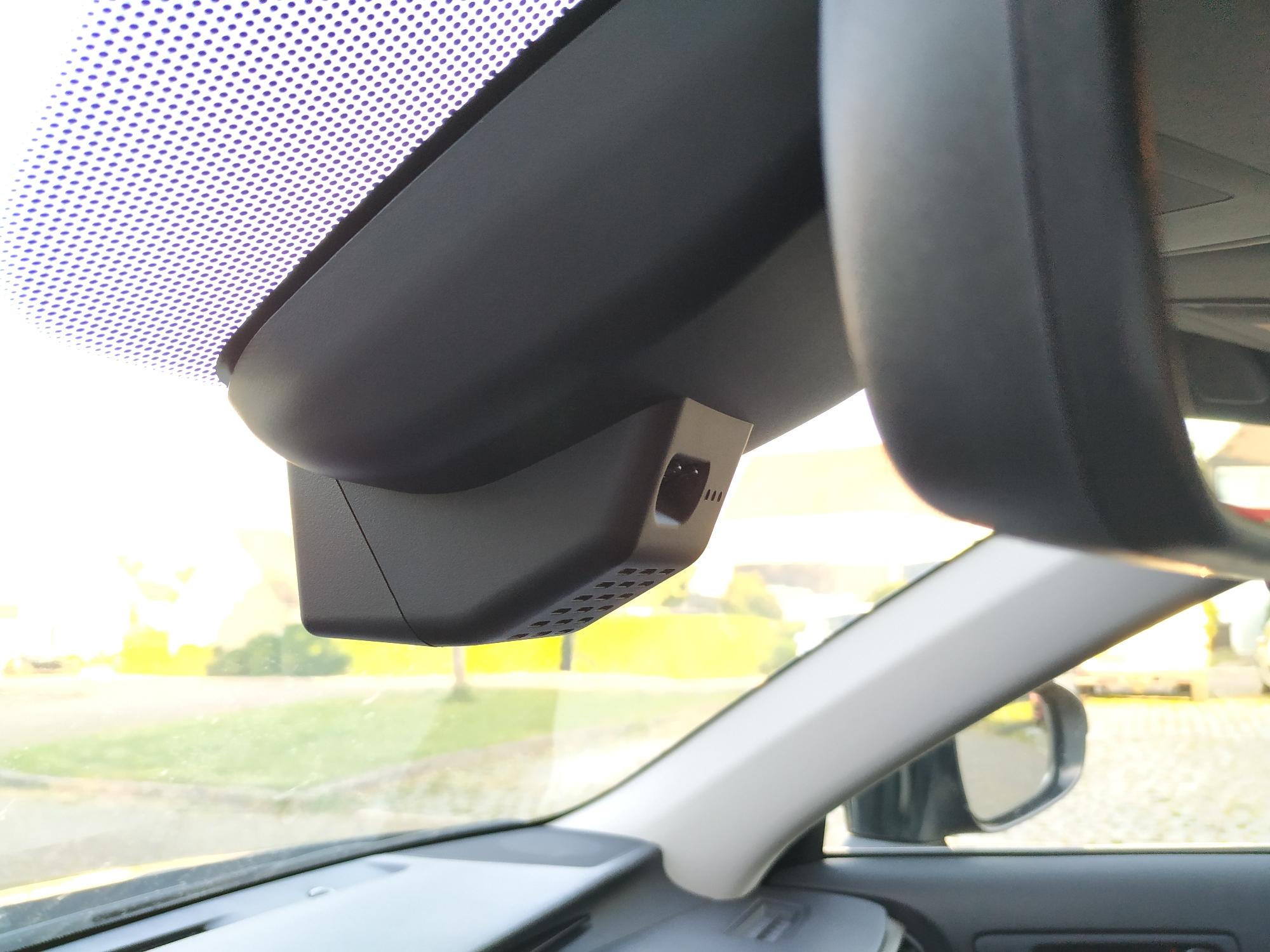 5min Garmin Mini Dash Cam Install - Lexus IS 300h / IS 250 / IS 200t Club -  Lexus Owners Club